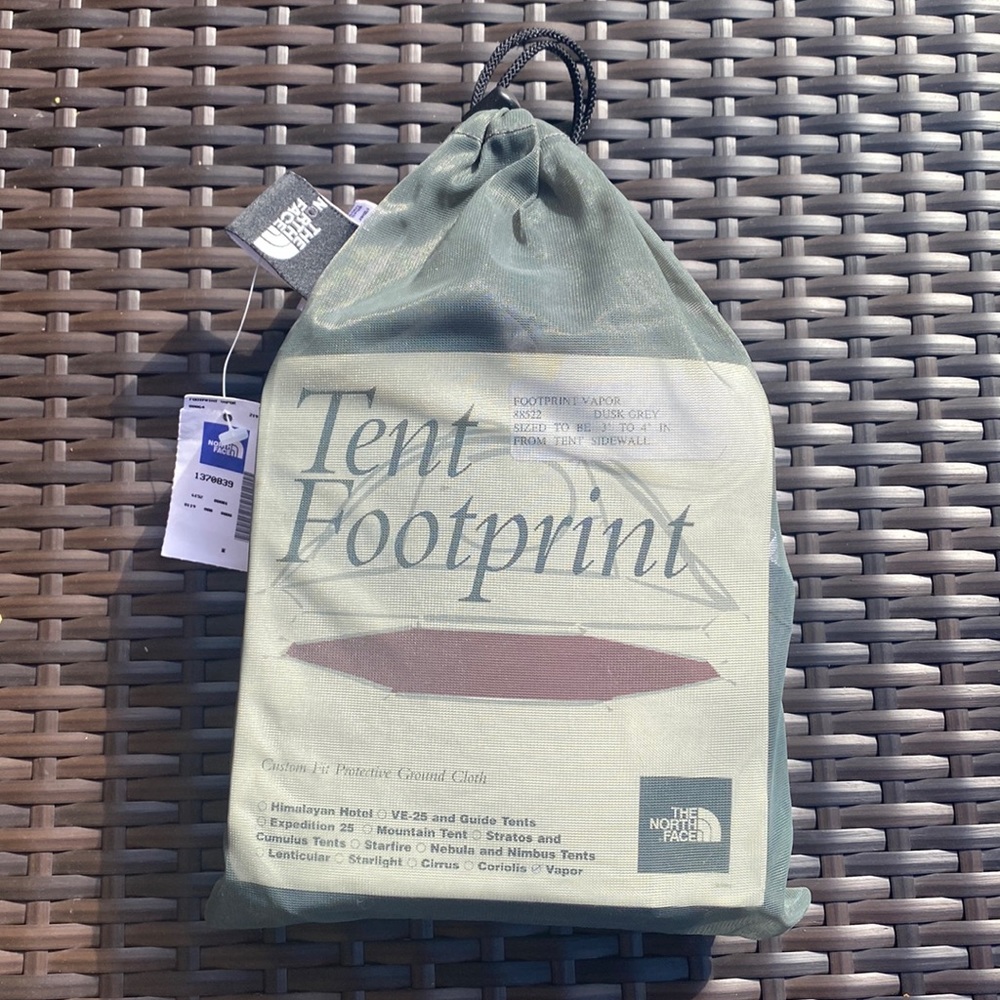 The north face tent footprint - fits The Vapor tent